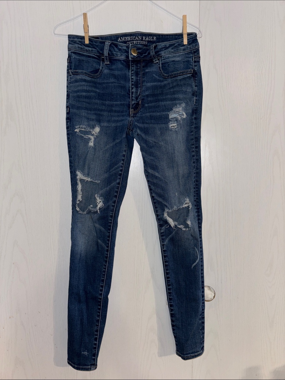 American Eagle Outfitters Distressed Dark Blue Skinny Jeans - Women
